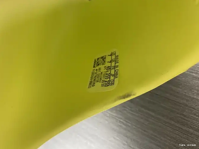 hype GX6138 Adidas Yeezy Green Slide 0510